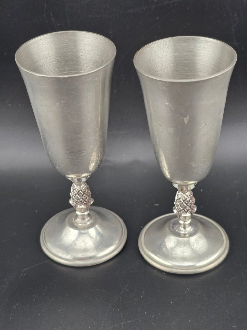 Set Of 2 Vintage Pewter Cordial/Shot Goblets With Ornate Pineapple Stem - Picture 9 of 9